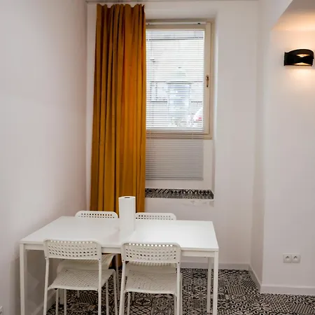 Apartament M - Main Train And Bus Station *