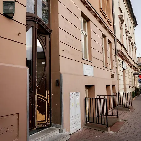 Apartament M - Main Train And Bus Station *